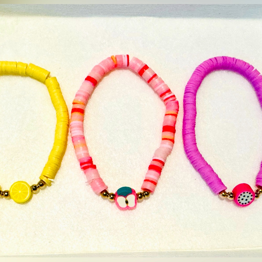 NEW! Kids Clay Beaded Bracelet 3 Pack